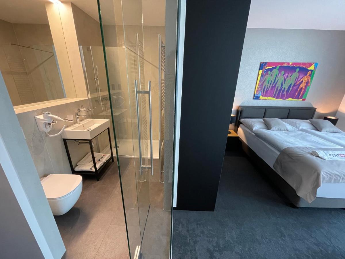 Ponton Rooms Bratislava Buitenkant foto