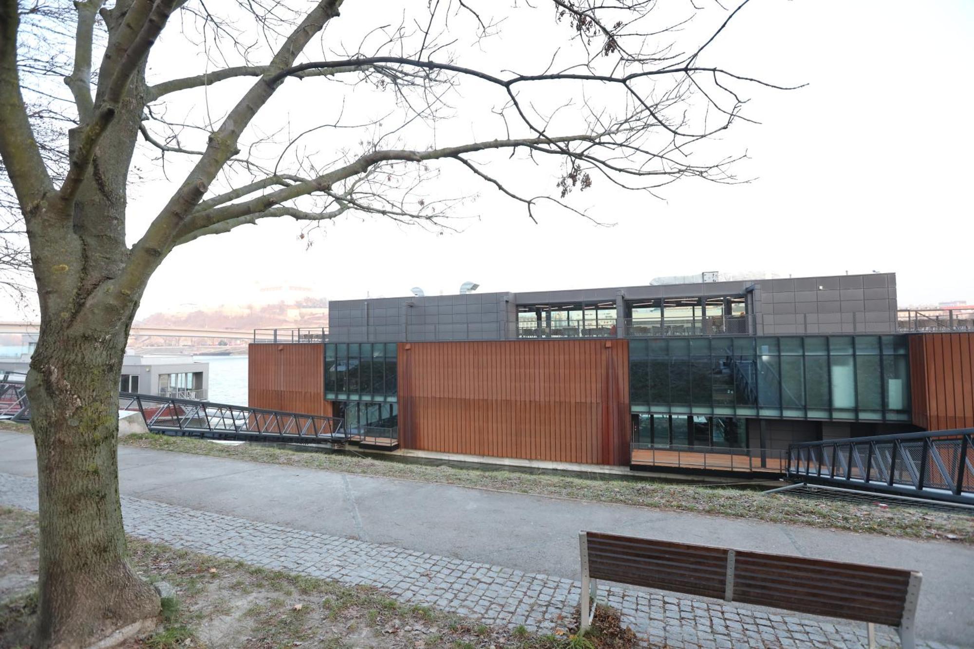 Ponton Rooms Bratislava Buitenkant foto